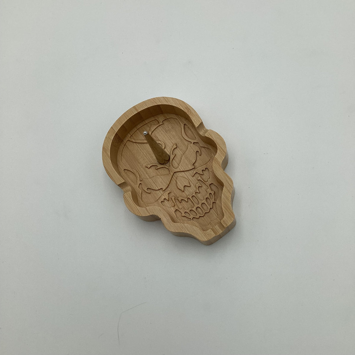 Wooden Skull Ashtray Debowler