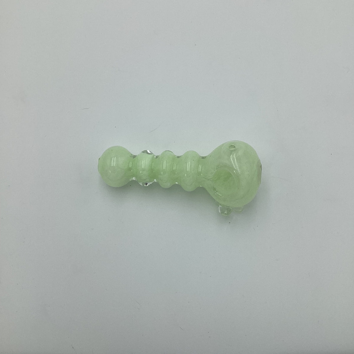 Ribbed Green Hand Pipe
